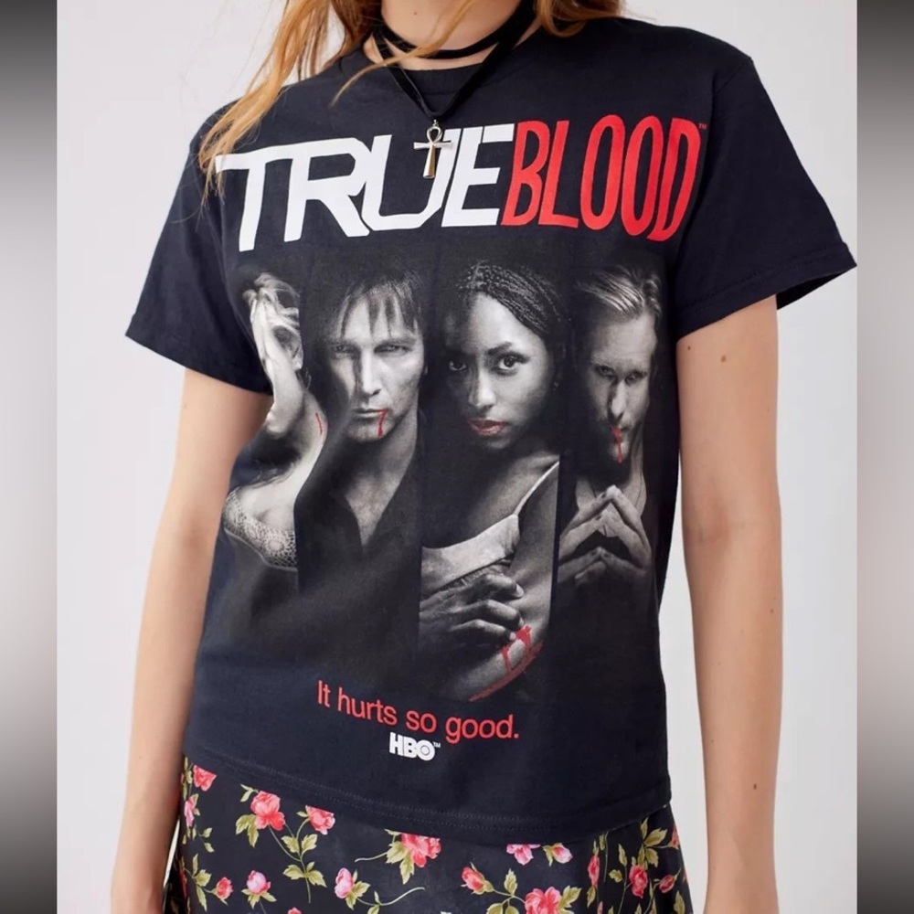 Urban Outfitters True Blood Shrunken Tee NWT Small
